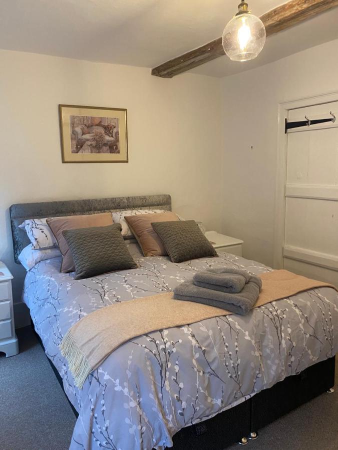 Stunning 2 Bedroom Flat In A Central Location New Alresford Exterior photo