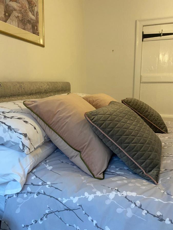 Stunning 2 Bedroom Flat In A Central Location New Alresford Exterior photo