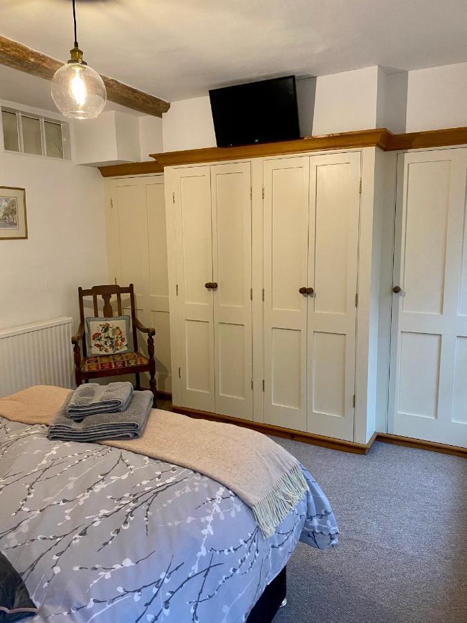 Stunning 2 Bedroom Flat In A Central Location New Alresford Exterior photo