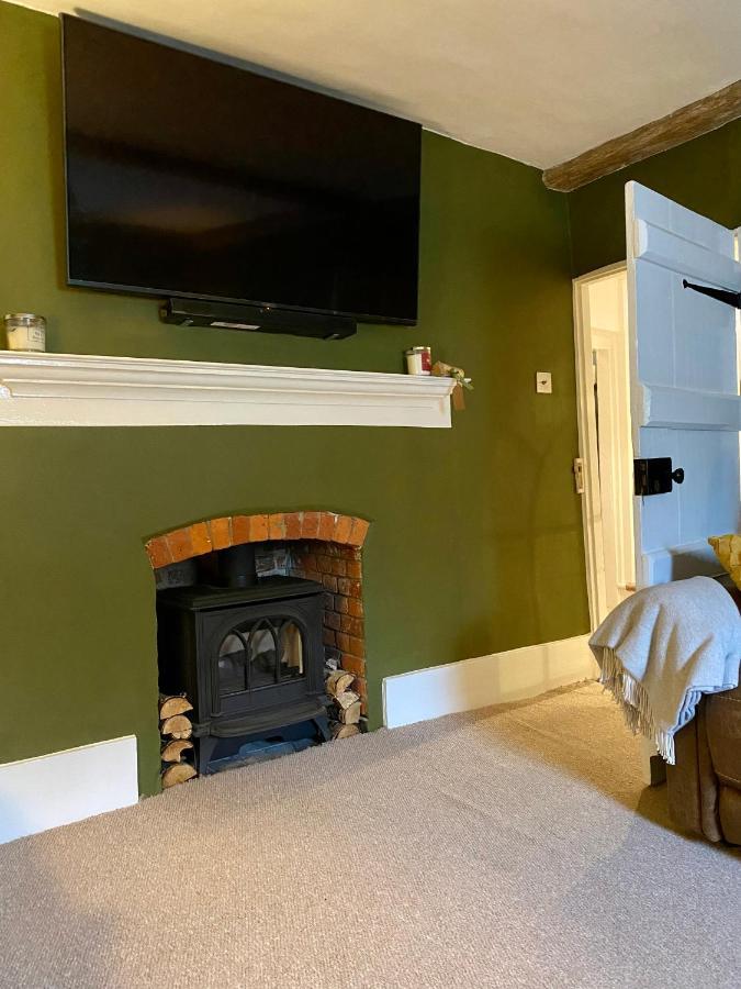 Stunning 2 Bedroom Flat In A Central Location New Alresford Exterior photo